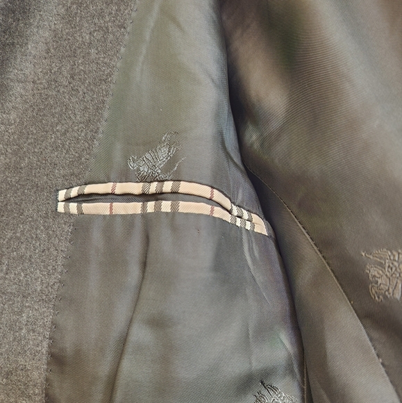 Authentic Burberry Classic Notch Collar Wool Flannel Blazer